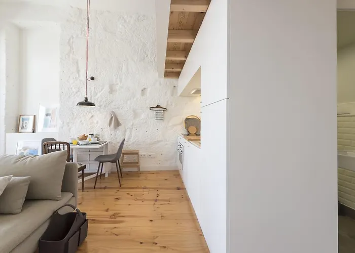 Lovelystay - Cativo Mezzanine Apartman