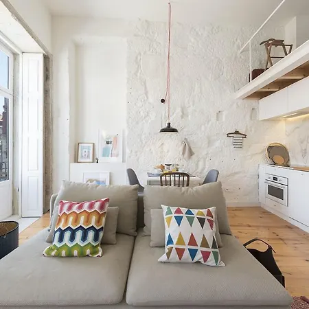 Cativo Mezzanine By Lovelystay * Oporto