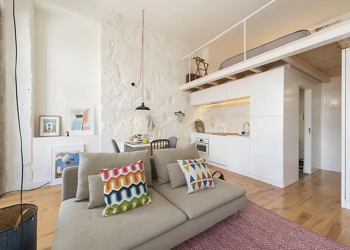 Lovelystay - Cativo Mezzanine *